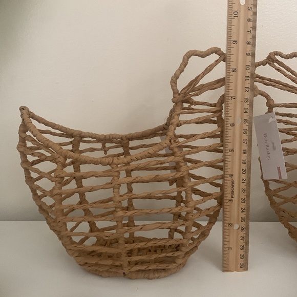 Easter Target Bullseye Tabletop Decor Bundle Set. New. - Picture 14 of 16